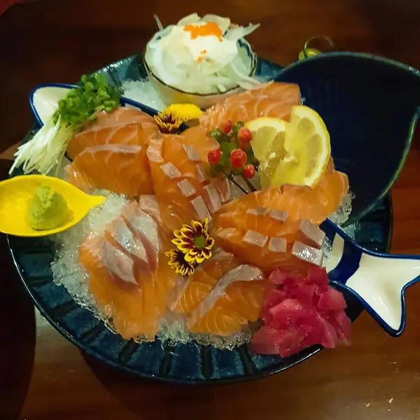 Suşi hazır. Japon yemeği.