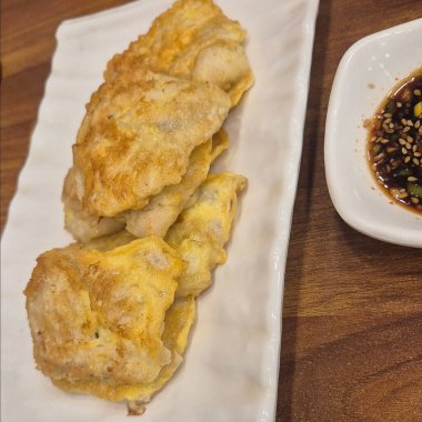 Sebzeli kızarmış tavuk.