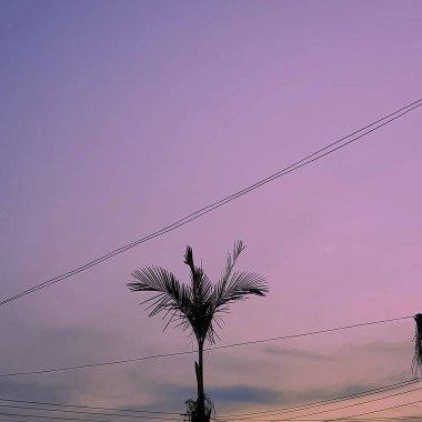 Gökyüzünde güzel bir gün batımı