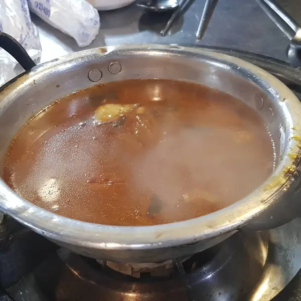 Lezzetli Asya yemeklerinin yakın görüntüsü