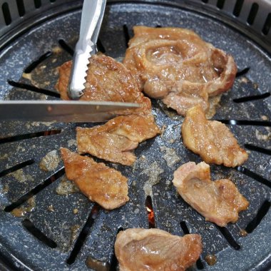 Biftek ve biftek ızgarada