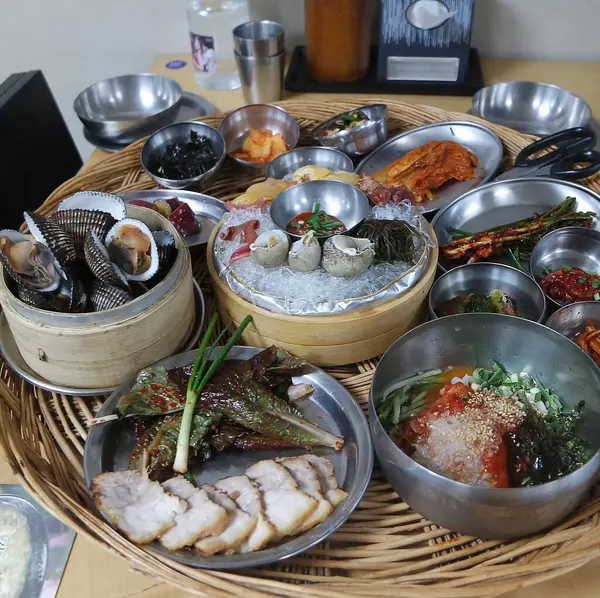 Bir deniz ürünleri fotoğrafı.