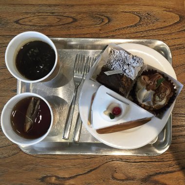 Lezzetli Asya yemeklerinin yakın görüntüsü