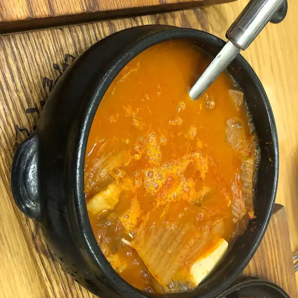 Çorbanın mutfak fotoğrafı.