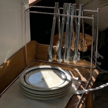 boş temiz mutfak masası