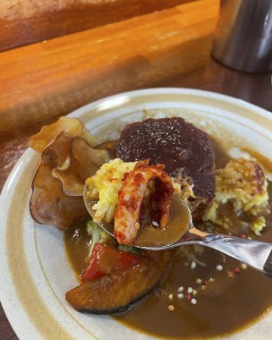 Kızarmış balığın mutfak fotoğrafı.