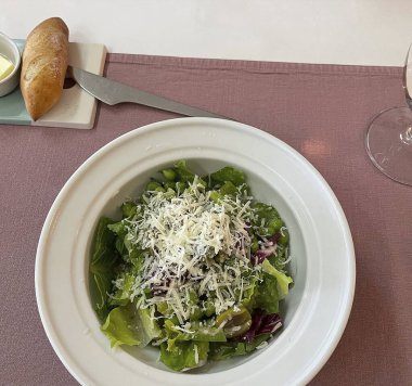 Bardakta taze salata