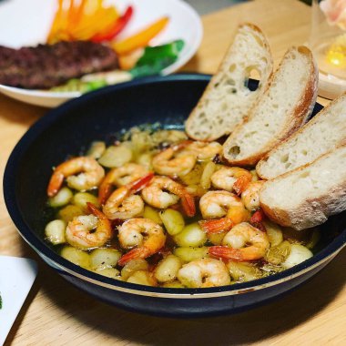 Sebzeli kızarmış karides