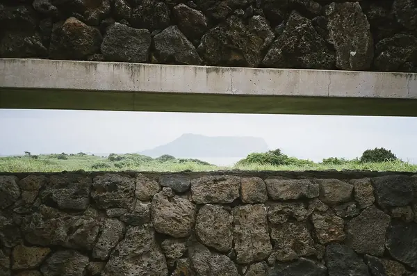 Sabahleyin dağların manzarası