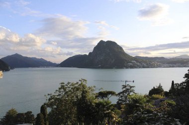 Güzel liman manzarası