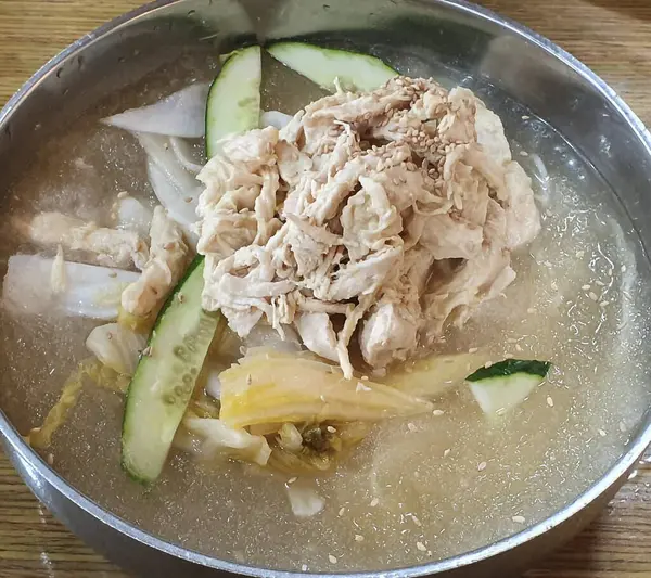 Lezzetli Asya yemeklerinin yakın görüntüsü