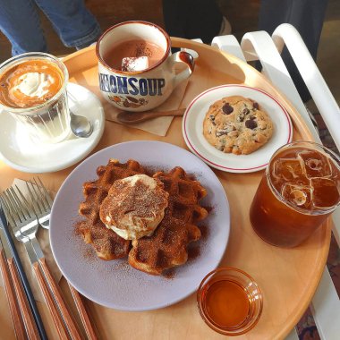 kahve ve gözleme Kahvaltı