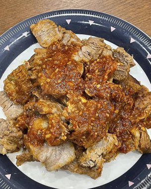 Lezzetli Asya yemeklerinin yakın görüntüsü