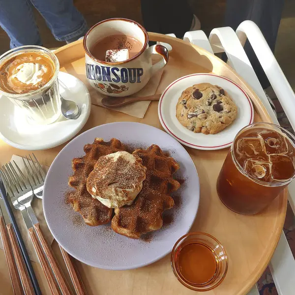 kahve ve gözleme Kahvaltı