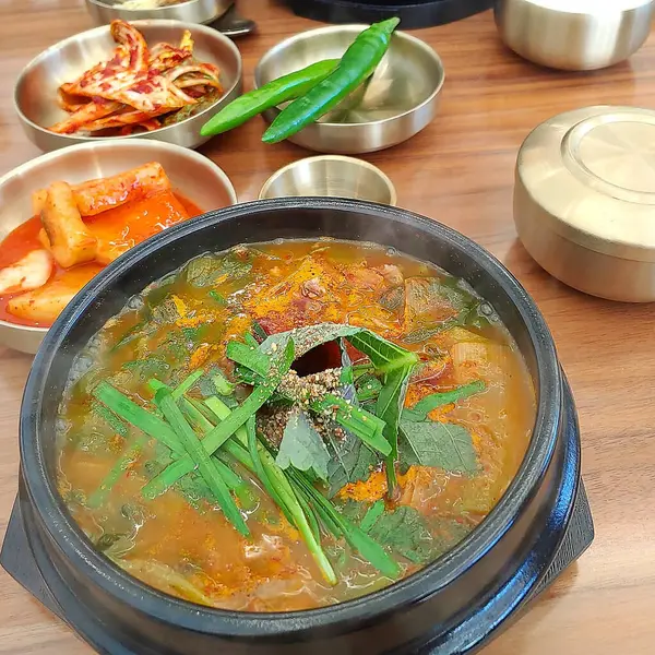 Lezzetli Asya yemeklerinin yakın görüntüsü