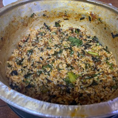 Sebzeli ve otlu pilav.