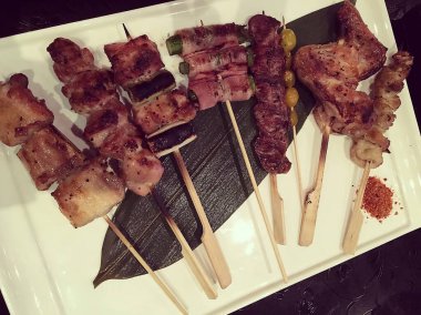 Izgara tavuk ve sebze.