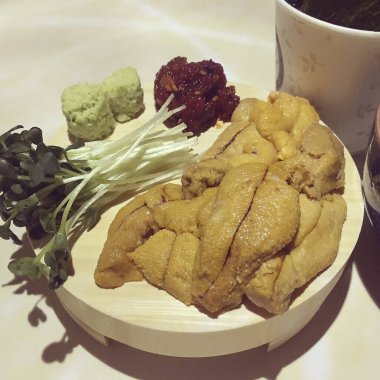 Lezzetli Asya yemeklerinin yakın görüntüsü