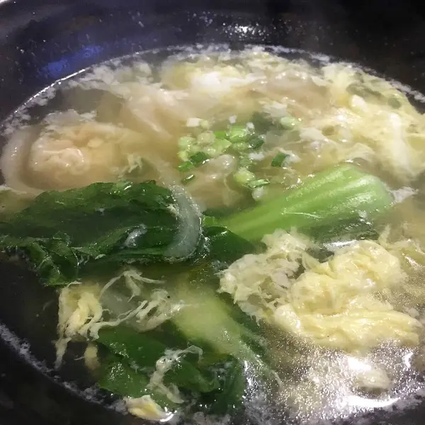 Lezzetli yiyeceklere yakın.