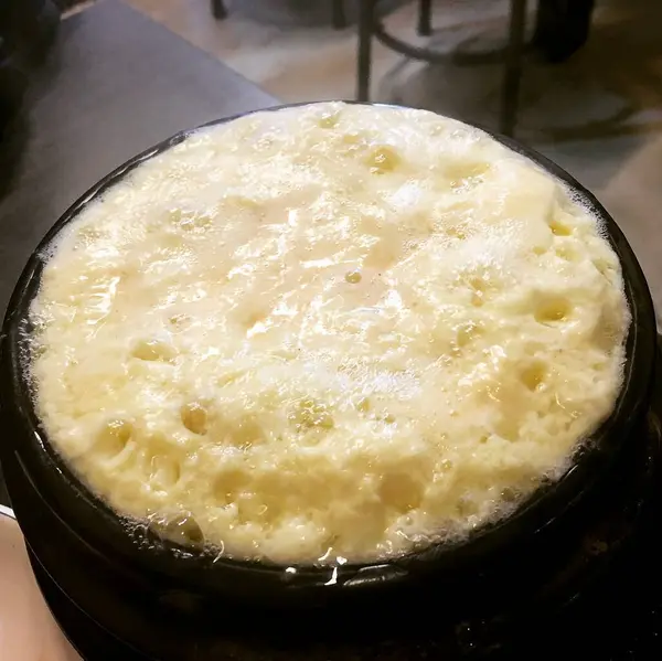 Lezzetli Asya yemeklerinin yakın görüntüsü