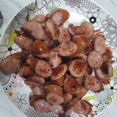 Sarımsaklı ve otlu kızarmış domuz eti.