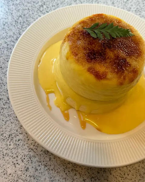 Lezzetli yiyeceklere yakın.