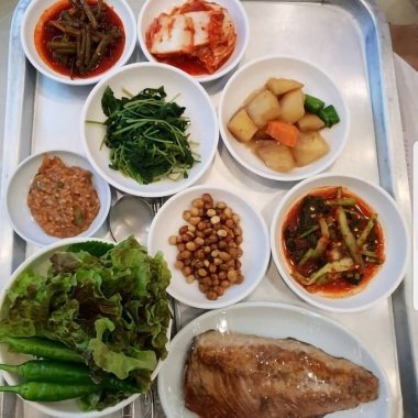 Lezzetli Asya yemeklerinin yakın görüntüsü