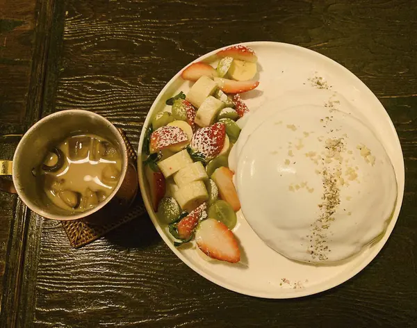 zengin ve leziz Türk Kahvaltı