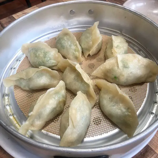 Lezzetli Asya yemeklerinin yakın görüntüsü