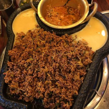 Lezzetli yiyeceklere yakın.