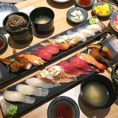 Japon yemeklerinin mutfak fotoğrafı.