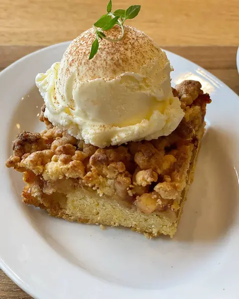 Dondurmalı elmalı kek.