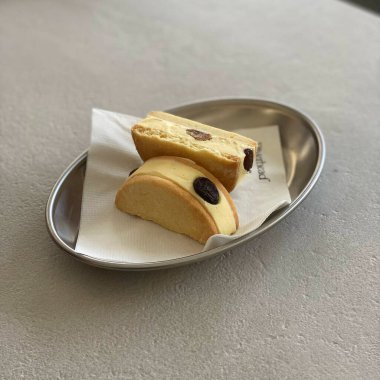 Lezzetli yiyeceklere yakın.