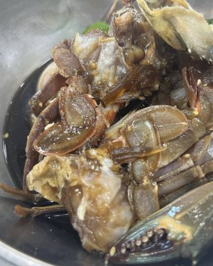 Bir mutfağın içi.