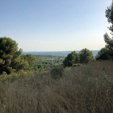 Dağın tepesinden manzara