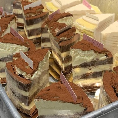 Lezzetli bir pastanın yakın çekimi.