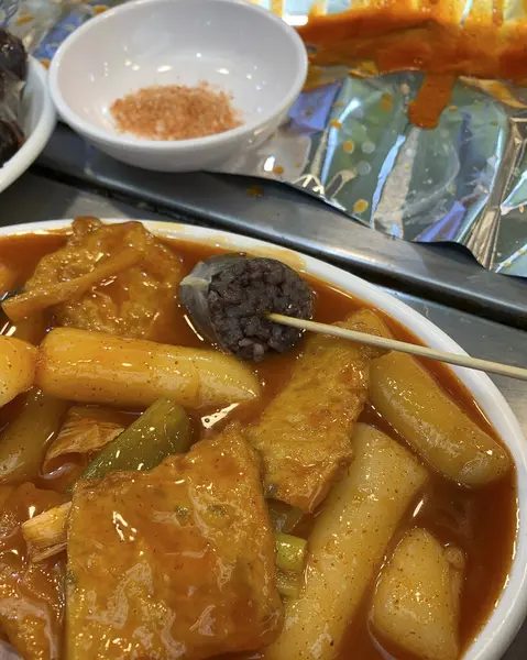 Lezzetli Asya yemeklerinin yakın görüntüsü