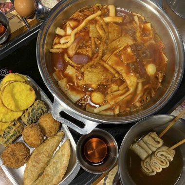 Sebzeli çorbanın mutfak fotoğrafı.