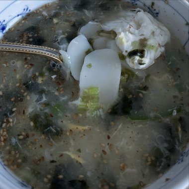 Çorbanın mutfak fotoğrafı.