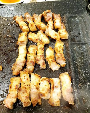 Lezzetli Asya yemeklerinin yakın görüntüsü