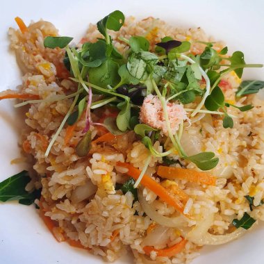 Tayland kızarmış pilav makarna