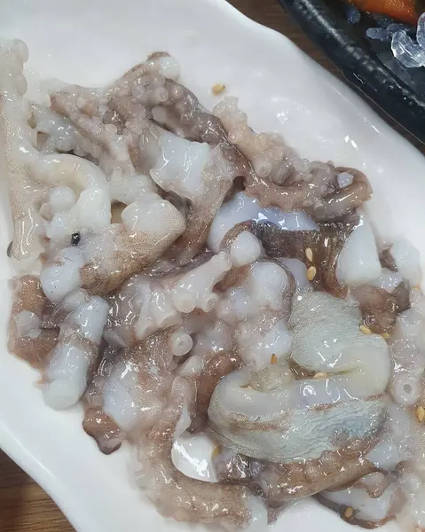 Lezzetli Asya yemeklerinin yakın görüntüsü