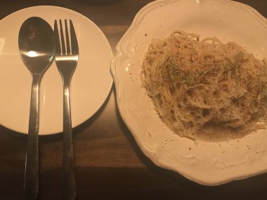 Domates krem peynirli spagetti