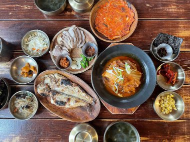 Kore yemekleri, Kore yemekleri, Kore yemekleri..