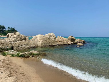 Deniz manzarası çok güzel.