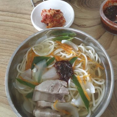 Lezzetli çorbaya yakın, seçici odaklanma.