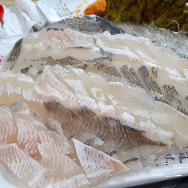 Lezzetli Asya yemeklerinin yakın görüntüsü