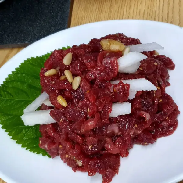 Lezzetli Asya yemeklerinin yakın görüntüsü