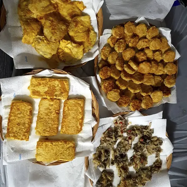 Lezzetli Asya yemeklerinin yakın görüntüsü