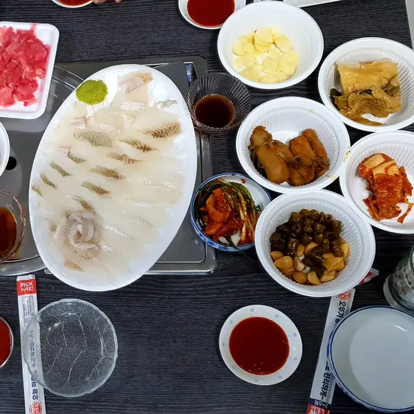 Lezzetli Asya yemeklerinin yakın görüntüsü